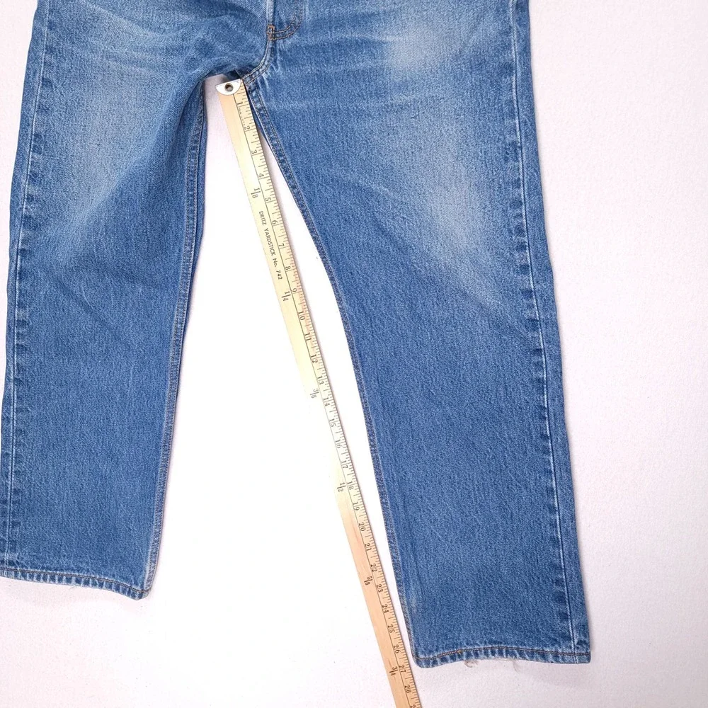 Vintage Levis 501 Original Fit Mens Jeans 34x28 Medium Wash Blue Denim Y2K